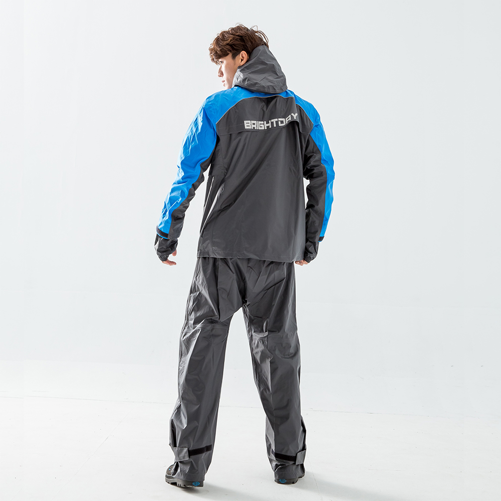 BrightDay X武士斜開兩件式雨衣全身圖