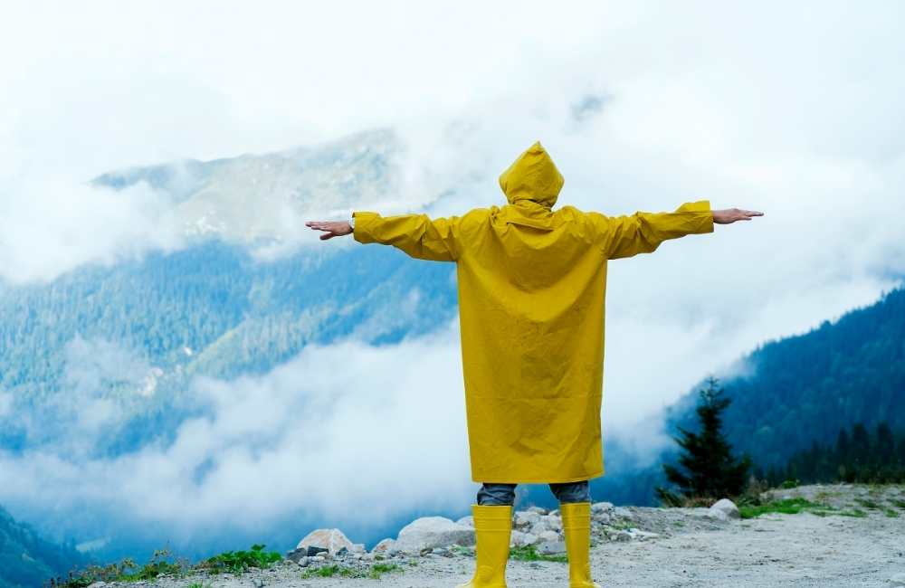 雨衣怎麼洗才不會臭？5個實用清洗技巧