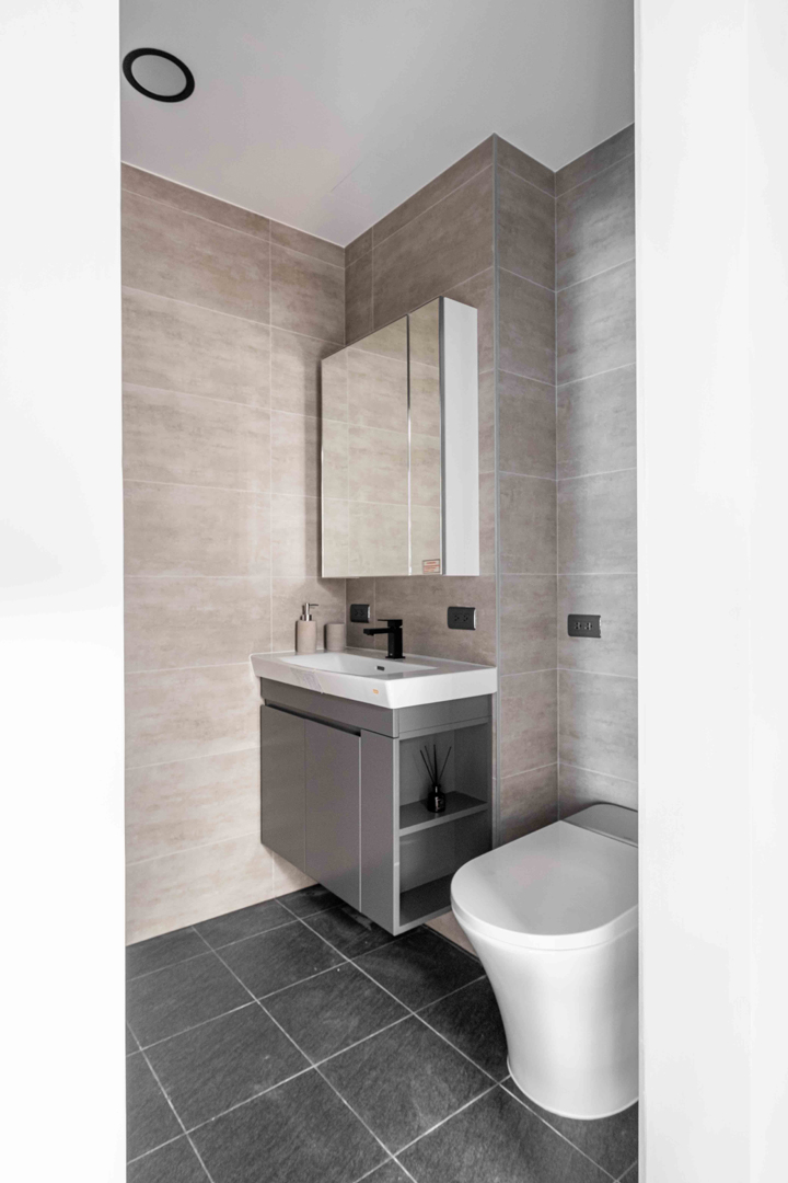 中和石墨光域_衛浴視角1