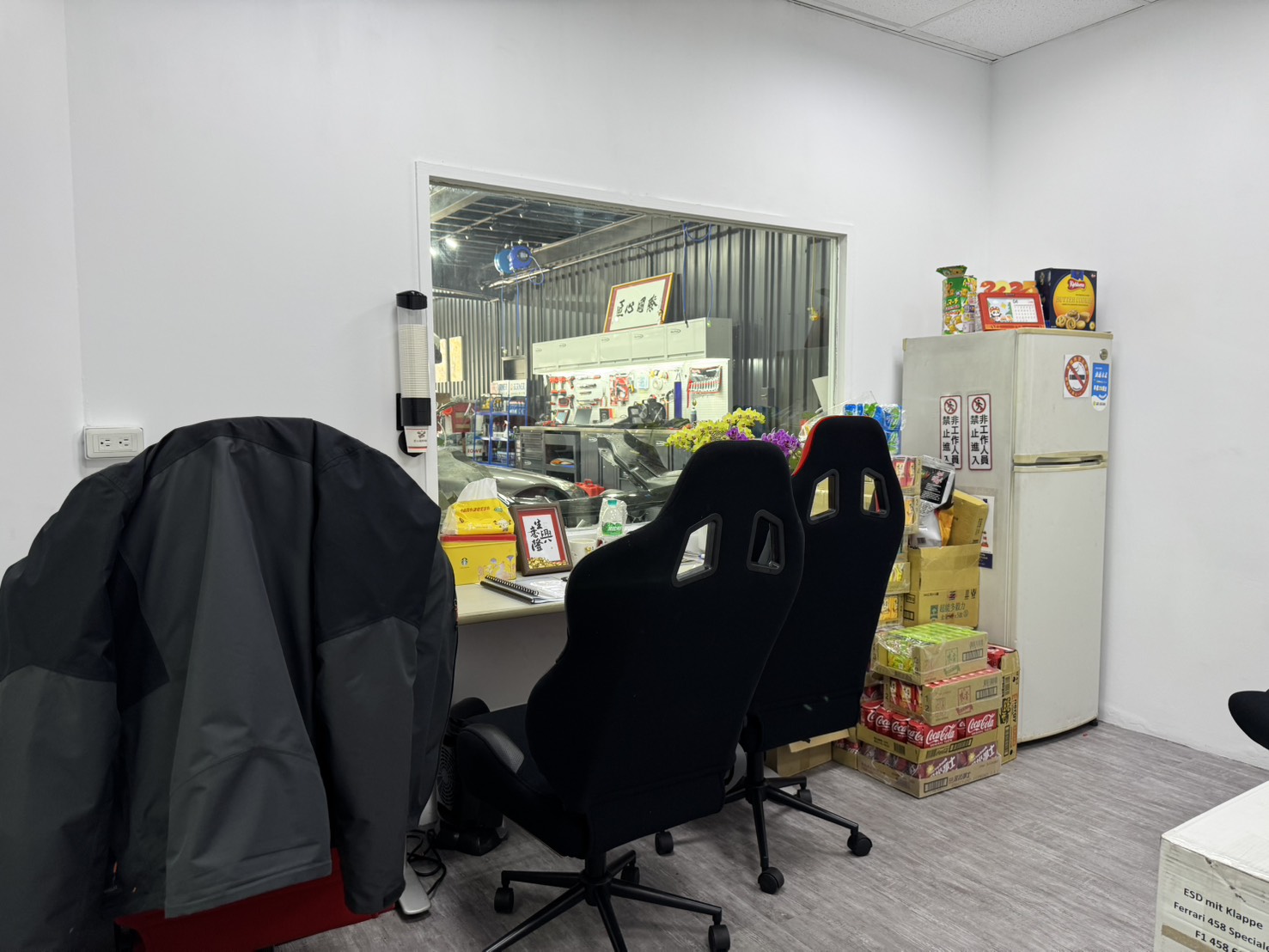 匠心國際車業：超跑專精的職人車廠，多年的功力只為給愛車精準的保修！