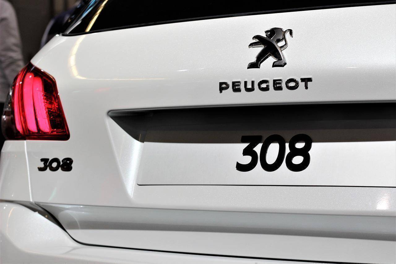 寶獅Peugeot汽車，從腳踏車進入有輪交通領域