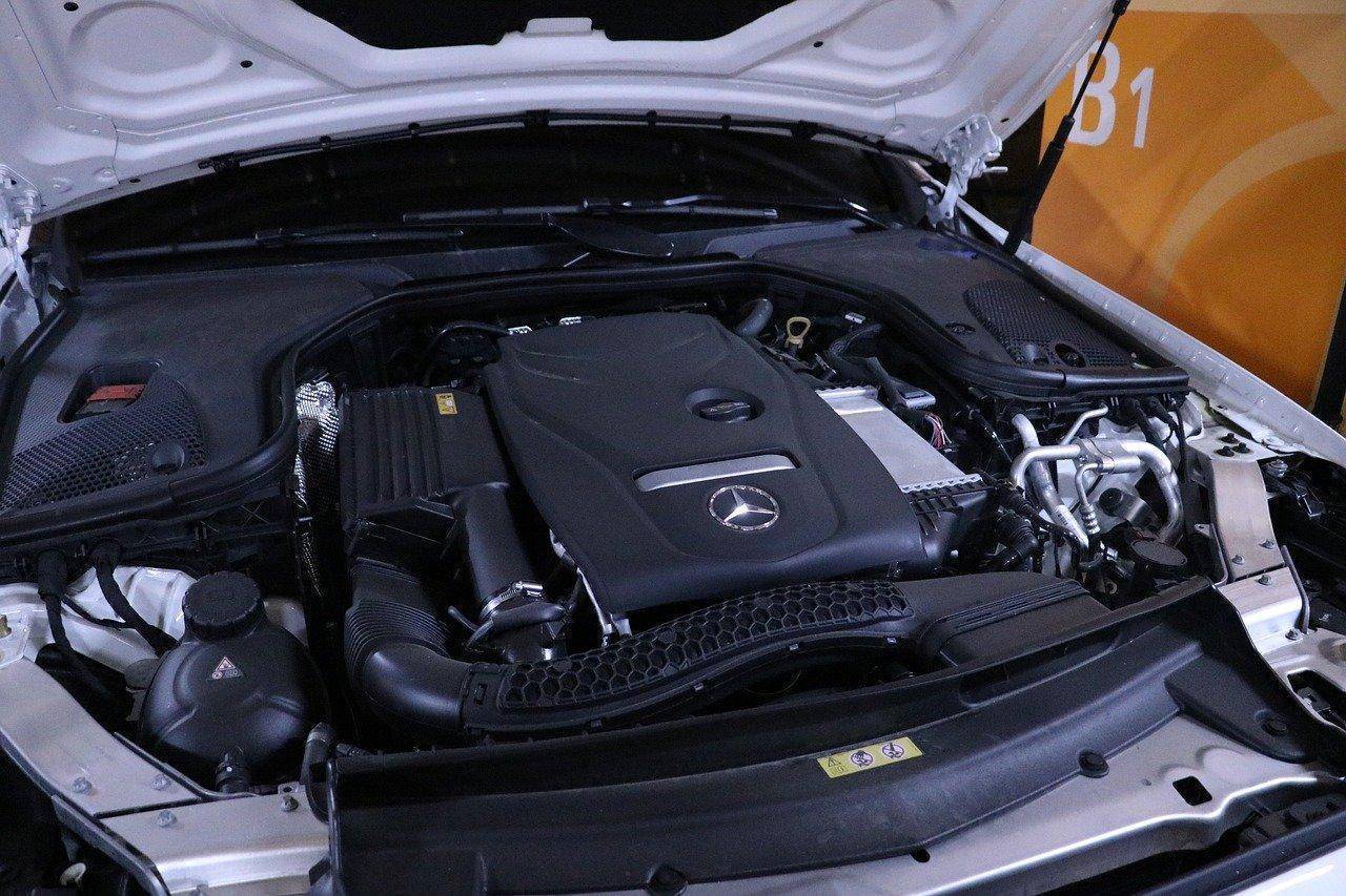 OiCar車族網-汽車引擎是用正時皮帶好，還是正時鍊條好呢?!