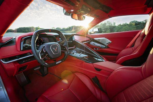 OiCar汽車百科-美式超跑 Chevrolet Corvette Z06 地表最強V8自然進氣引擎